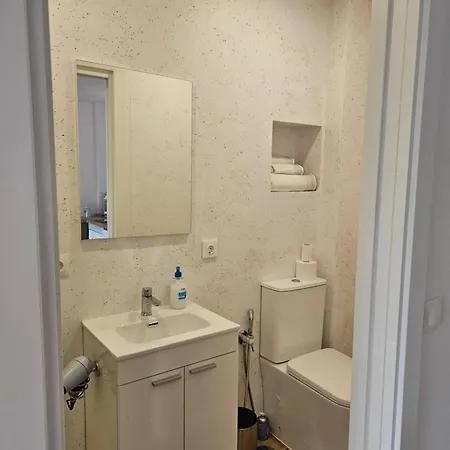Julia's Apartment